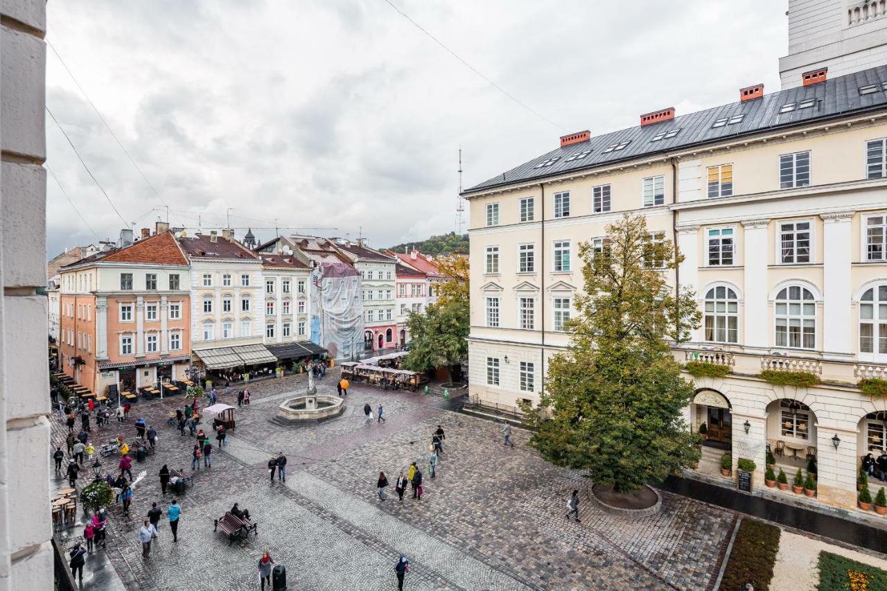 Romari Площа Ринок 28 Apartamento Lviv Exterior foto